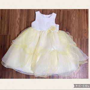 Yellow/White Ruffle Dress (4t)